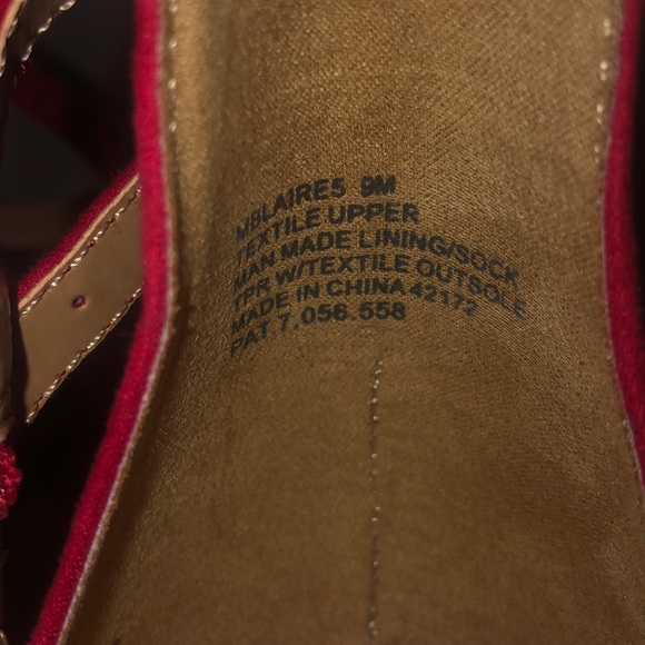 Red stilettos - Picture 6 of 6